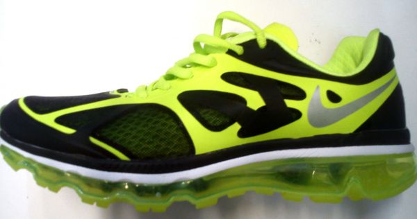 NIKE AIR MAX 2013  AMARELO/PRETO